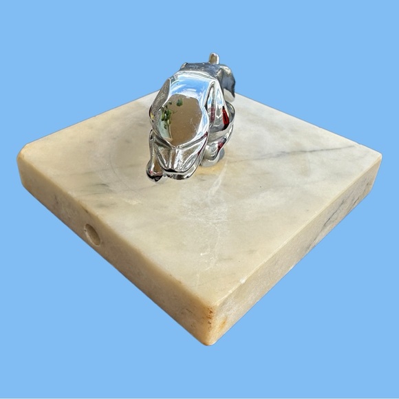 VINTAGE JAGUAR CHROME HOOD ORNAMENT MARBLE MOUNTED - Picture 3 of 16